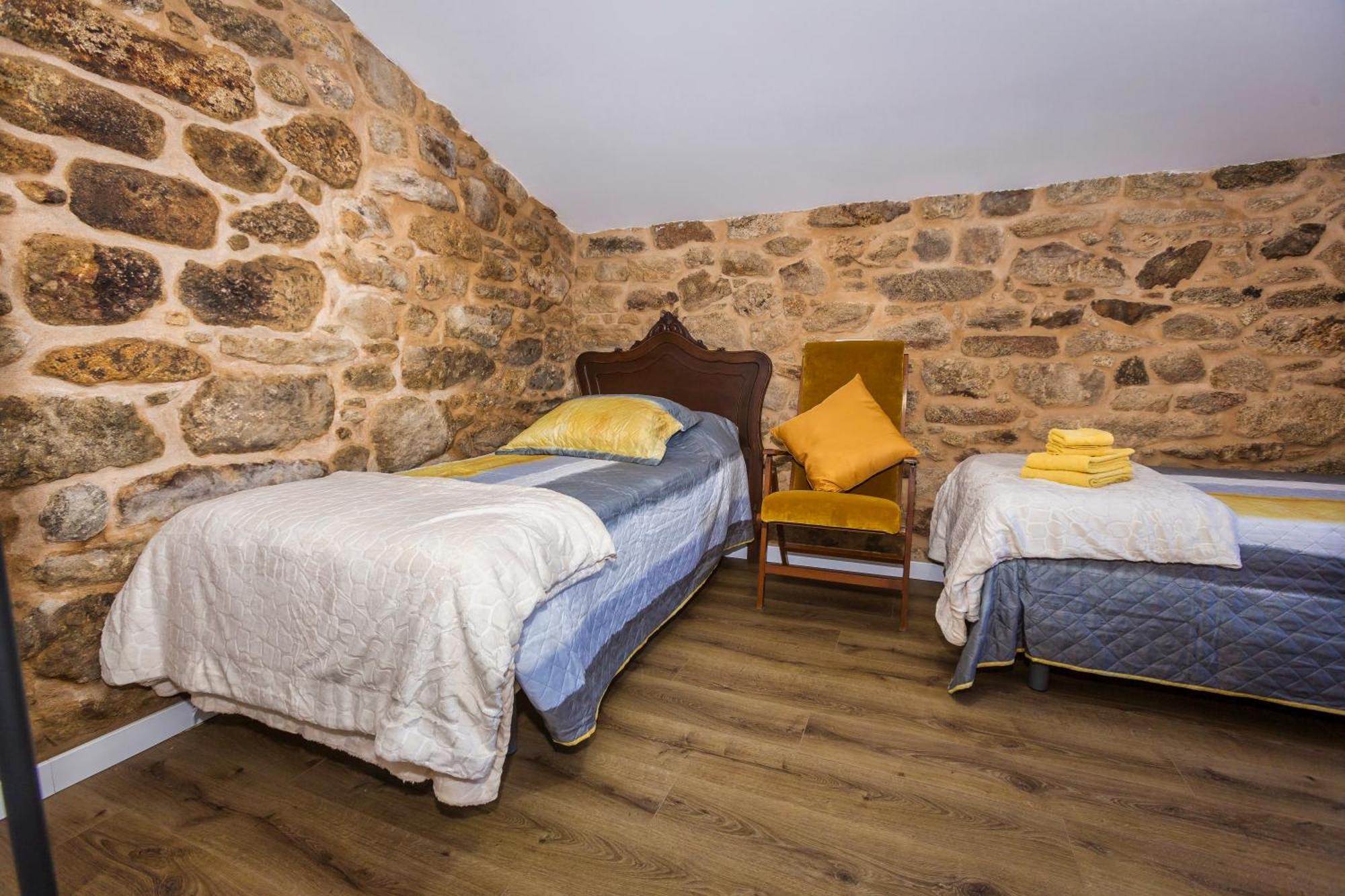 Casa Lela Dumbriaゲストハウス エクステリア 写真